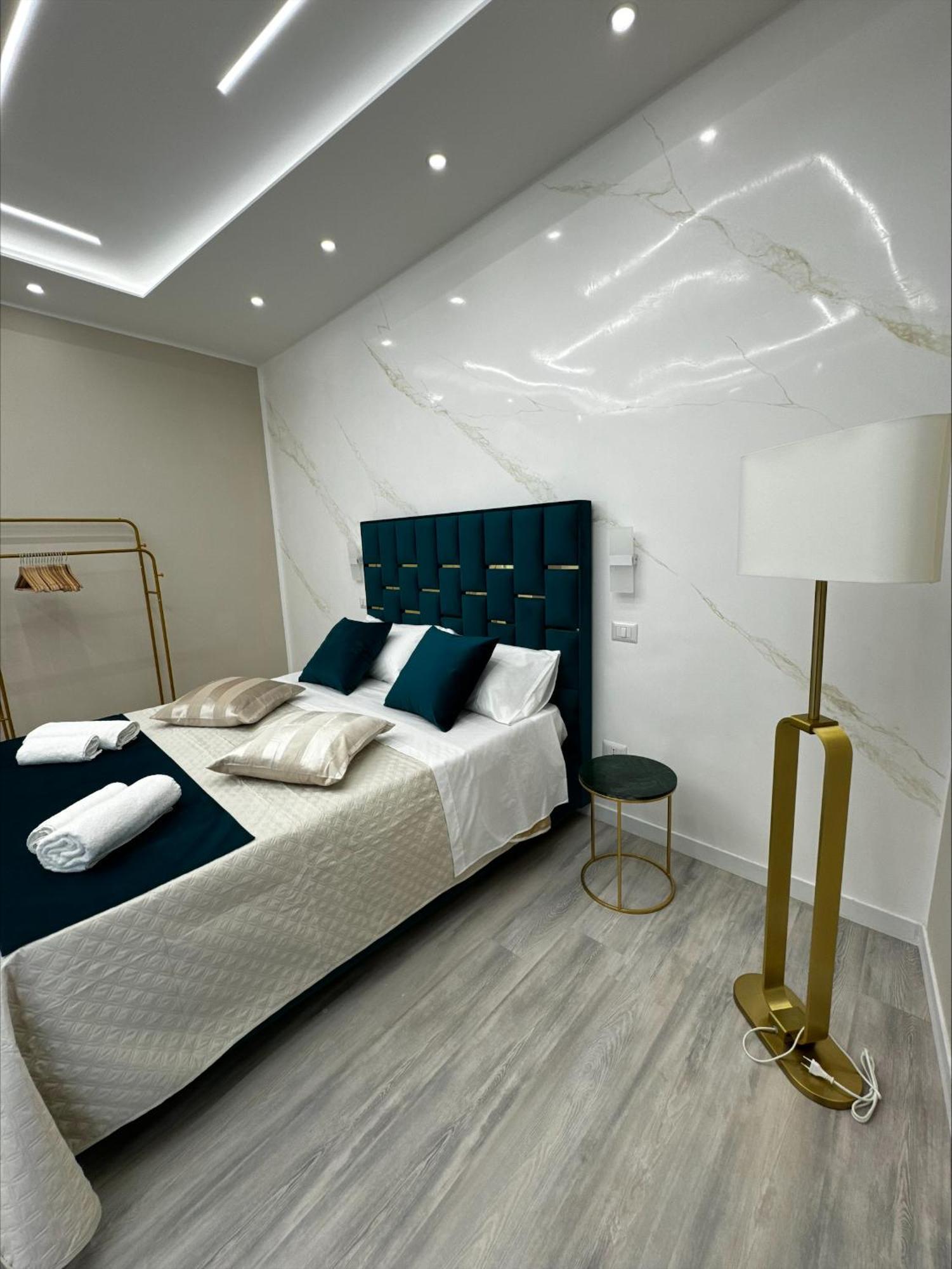 Matthias Luxury House Hotel Catánia Buitenkant foto